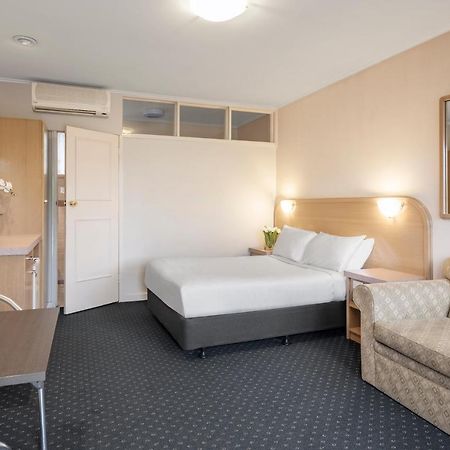 Dorset Gardens Hotel クロイドン エクステリア 写真