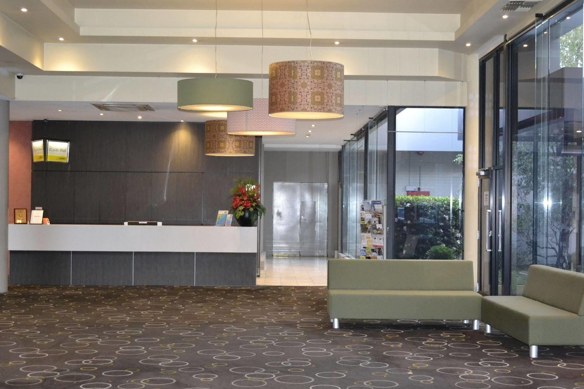 Dorset Gardens Hotel クロイドン エクステリア 写真